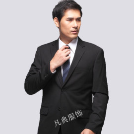 广州西服定做 最新男士职业套装 可量身定做