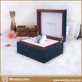 高光木质贴木纹纸手表盒
